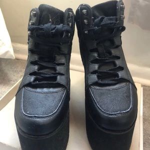 COPY - YRU Platform Sneakers